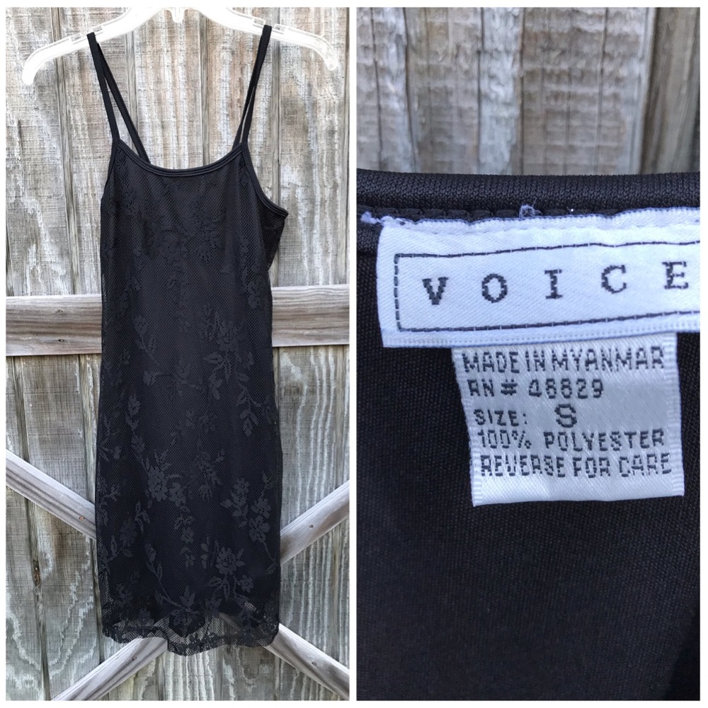 Beautiful Small Dress Voice Like New ❤️
